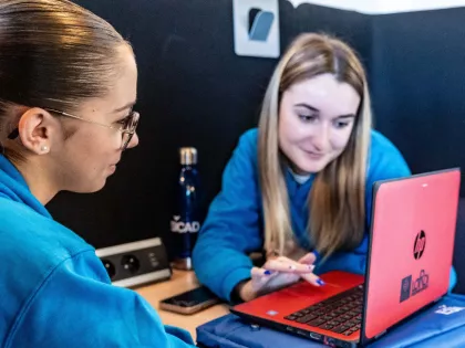 ESICAD-Toulouse-Les-Carrières-Professionnelles-après-un-BTS-MCO